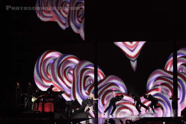 MADONNA - 2008-09-20 - SAINT DENIS - Stade de France - 